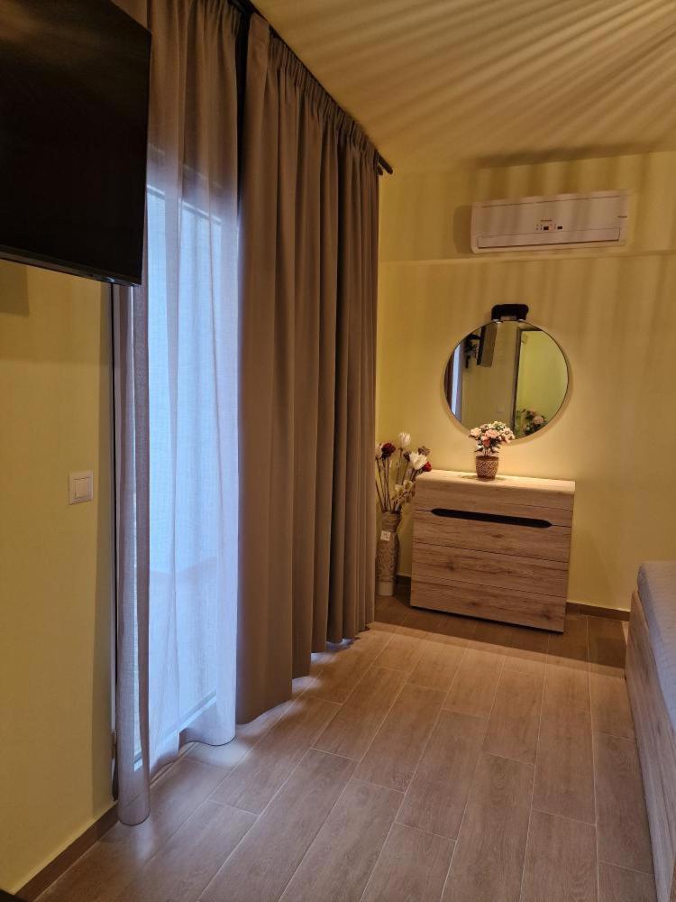 Solymar Prive Daire Archangelos  Dış mekan fotoğraf